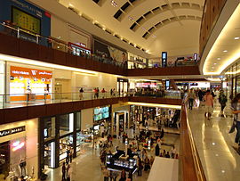 Escala de crucero en Dubái. Dubai-mall