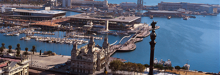Vista del Puerto de Barcelona. Foto Barcelona Turisme