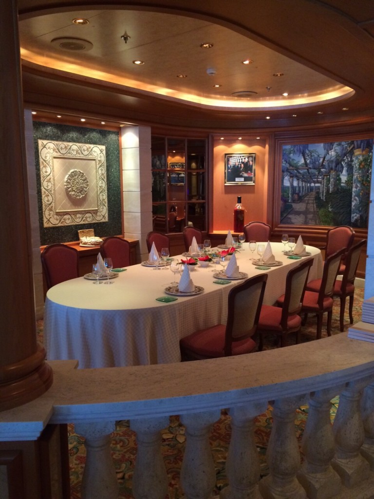 El Emerald Princess cuenta con 8 restaurantes, uno de ellos sin horarios