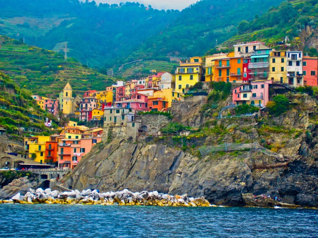 crucero por el Mediterráneo en el Costa Diadema de Costa Cruceros. Vista de cinque terre