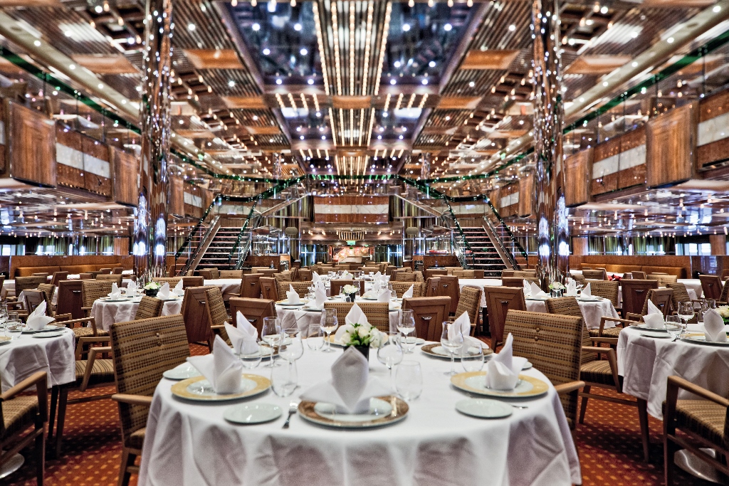 Así es el Restaurante Otto e Mezzo a bordo del Costa Fascinosa de Costa Cruceros. Foto Costa Cruceros.Estos serán los diseñadores de los nuevos barcos de Costa Cruceros