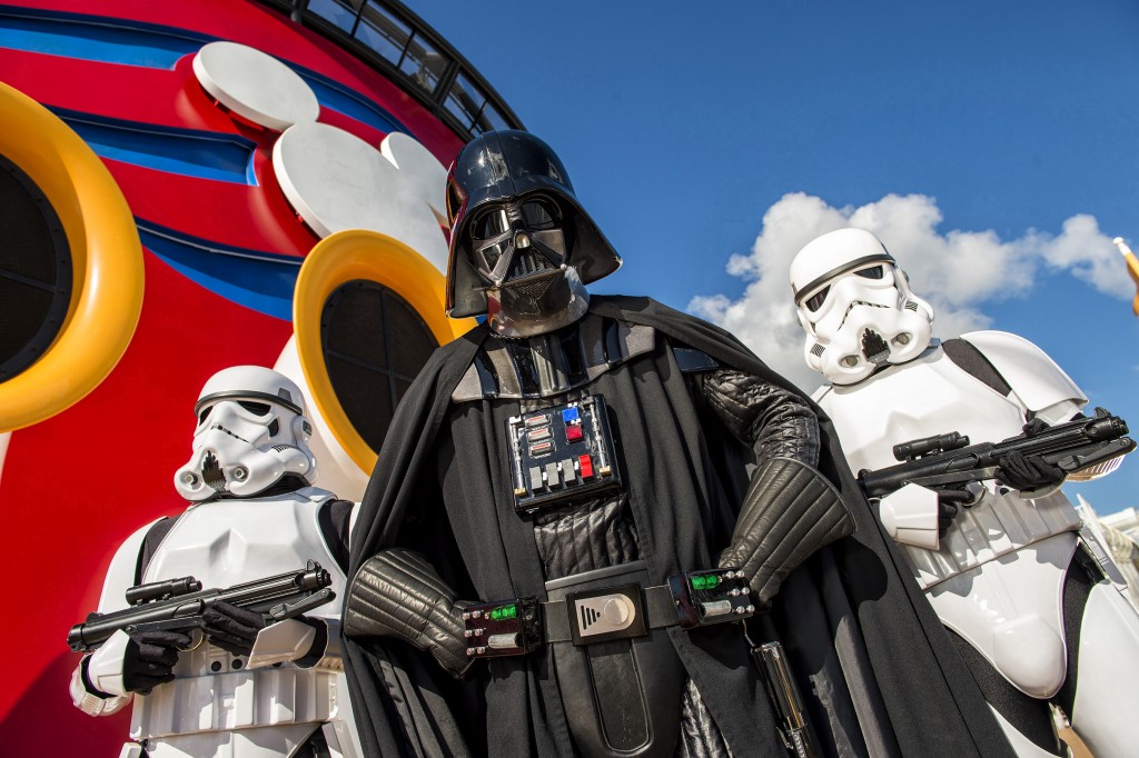 Vista de los personajes de Star Wars en el crucero Star Wars Disney Cruise Line