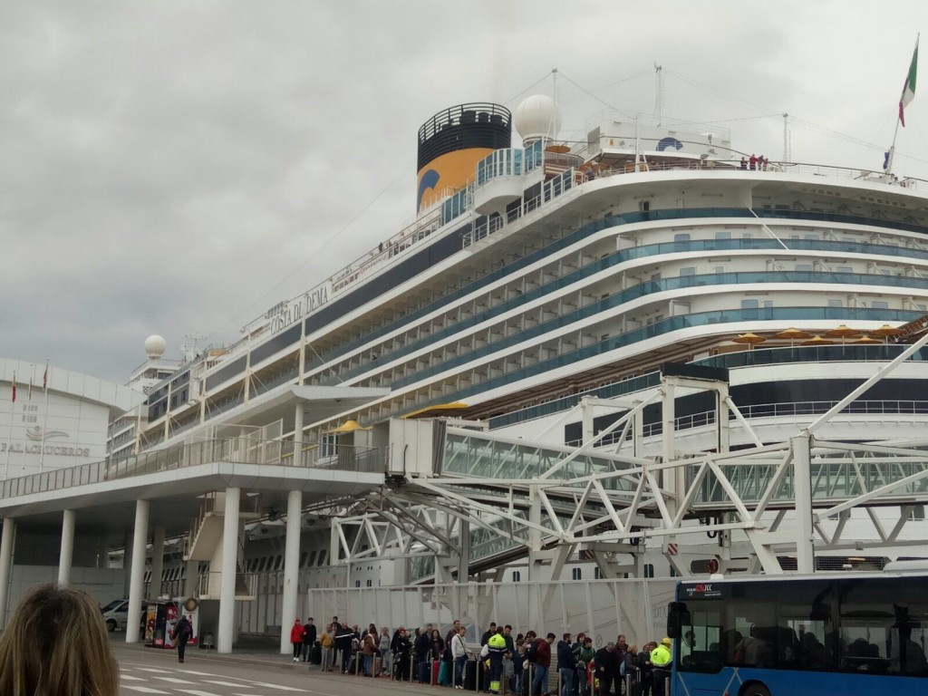 Informe de sostenibilidad de Costa Cruceros: 9,5% menos de residuos, reducción huella de carbono y menor consumo de combustible. Fotos del Costa Diadema: cómo es por dentro el barco de Shakira