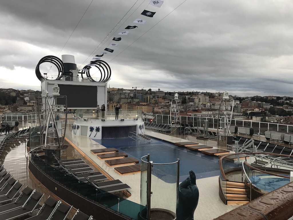 ¿Cómo es por dentro el MSC Seaside de MSC Cruceros?