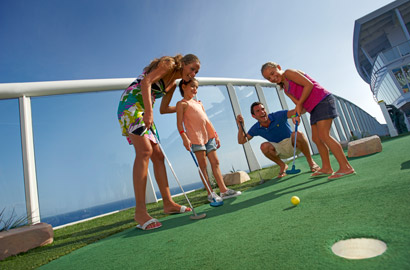 minigolf-royalcaribbean