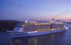 barco-ovation-of-the-seas
