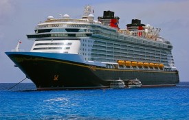 barco-disney-fantasy